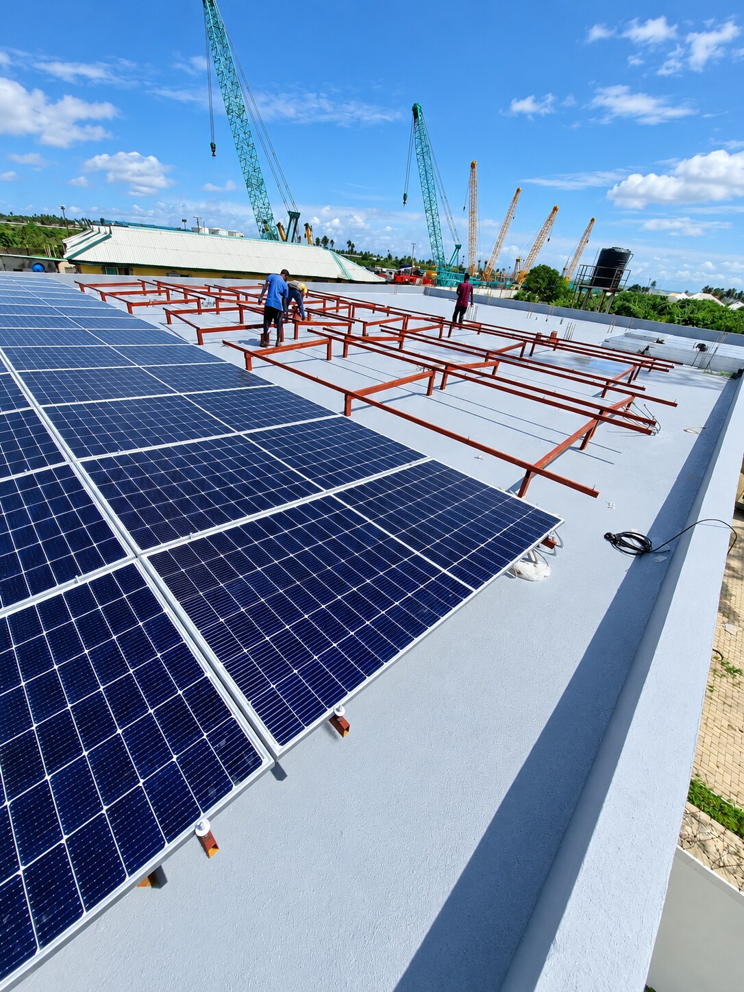 Panels going onto the mounting frames