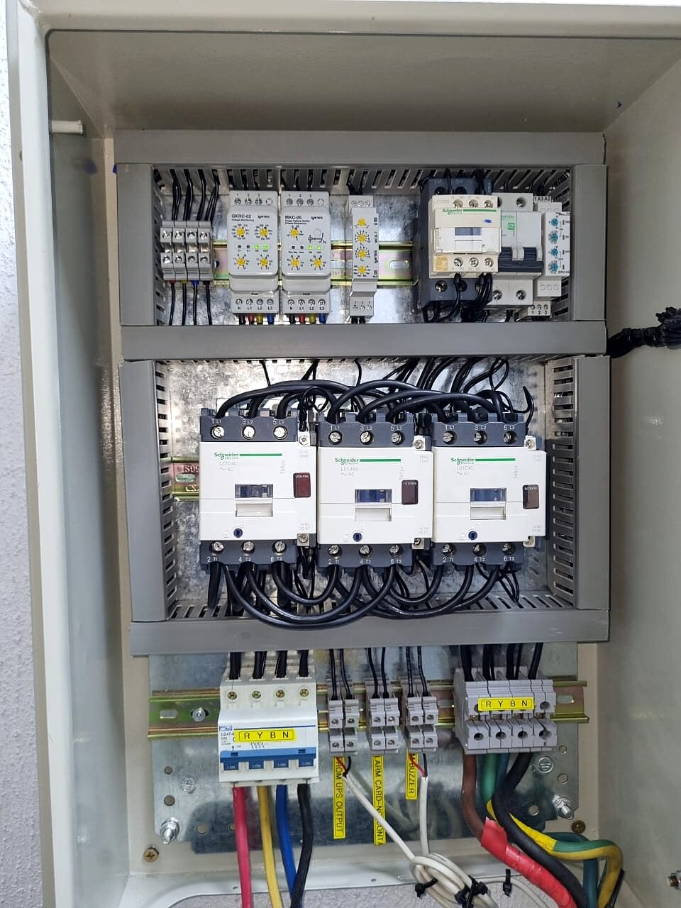 Three-contactor control panel